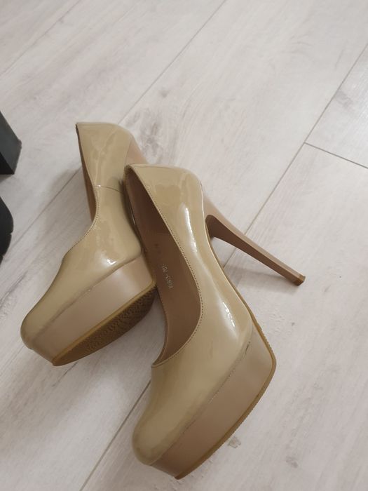 Туфли, ботильоны высокие