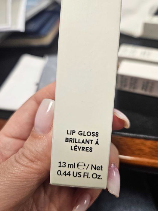 Козметика веган REFY