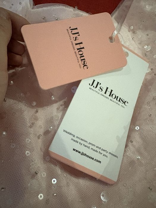 Уникална рокля  Нова