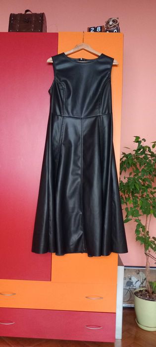 Рокля без ръкави Fetish