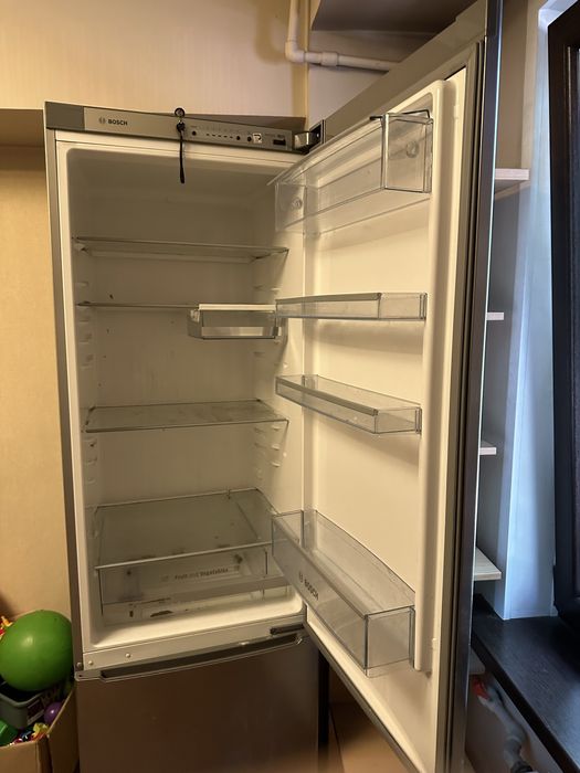 Холодильник bosh