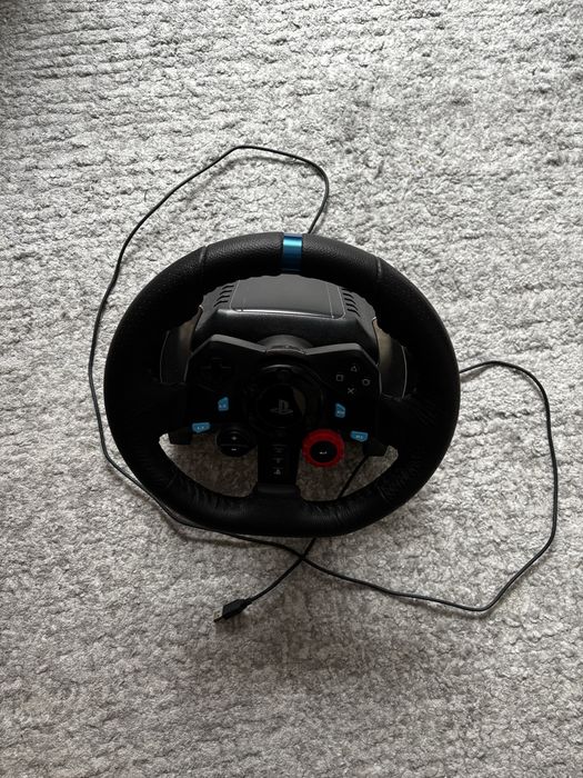 Volan Logitech G29 + Schimbător + Cutie (PS5 / PS4 / PC)