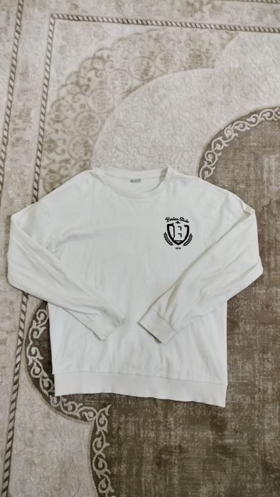 Свитшот белый на мальчика подростка