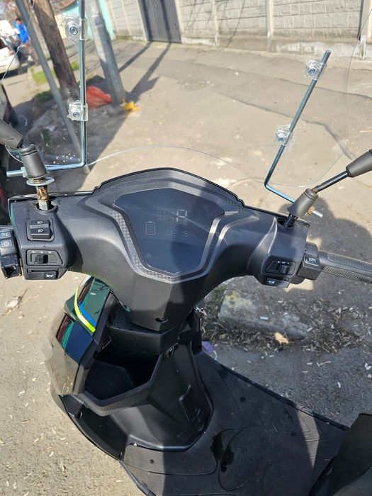 Vând / schimb scuter electric