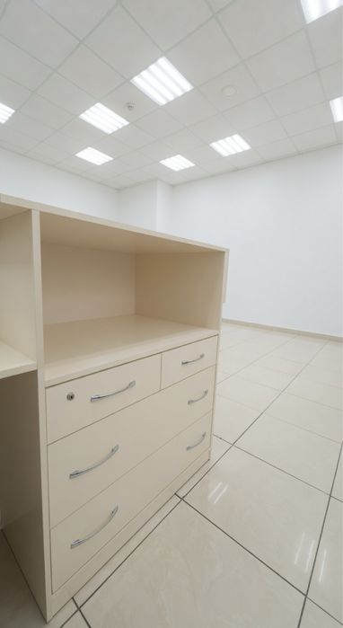 Продам ресепшен б/у