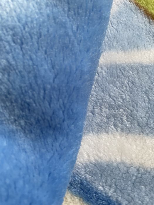 Бебешки одела и пелини