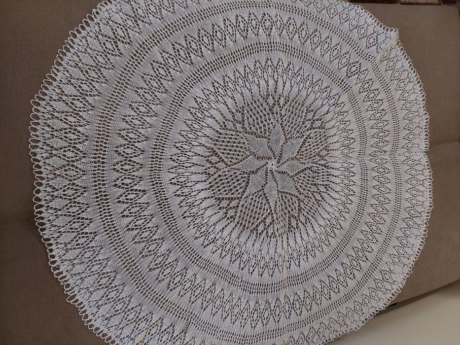 Ръчно плетени покривки