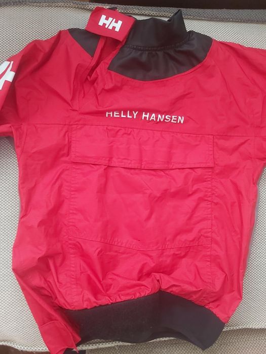 Детско тънко горнище на Helly Hansen