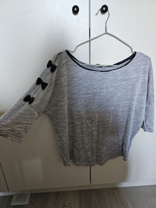 Bluza cu detalii fundite mas. M-L