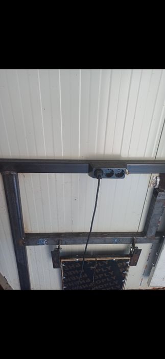 Фургонче от сандвич панел