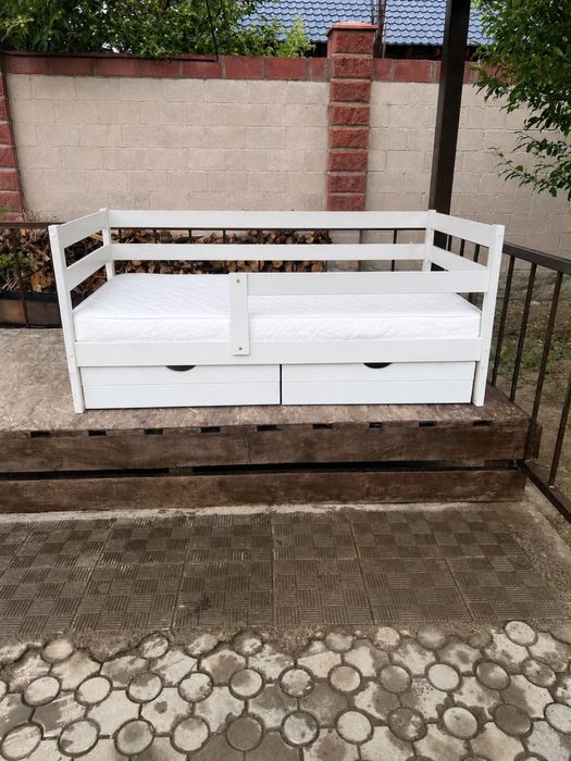 Кровать детская 140см