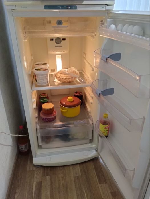 Холодильник Whirlpool No frost