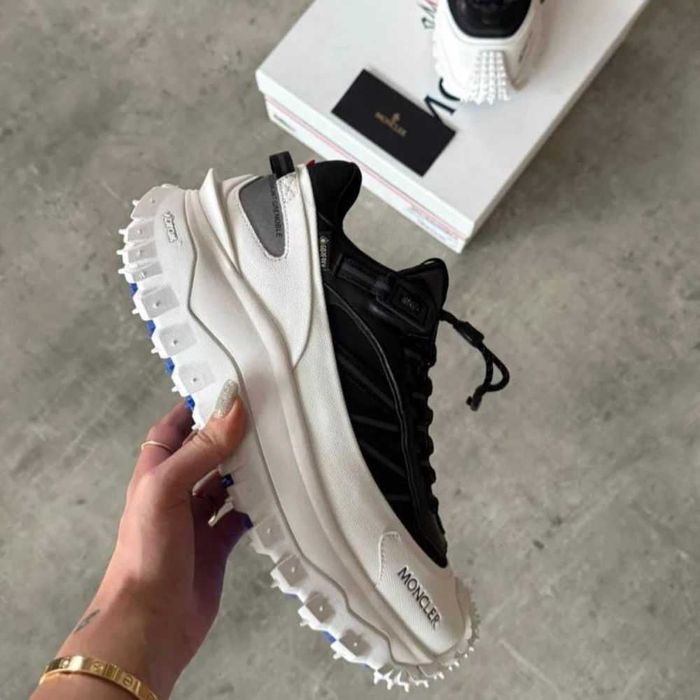 Moncler Trailgrip Gtx "Black/White"