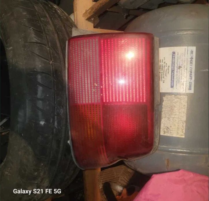 Продавам Форд Сиера части и дрруг