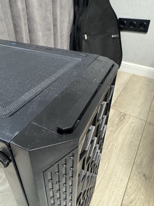 Корпус для ПК  от Wintek