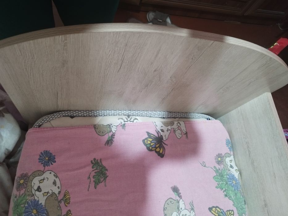 Кроватка детская