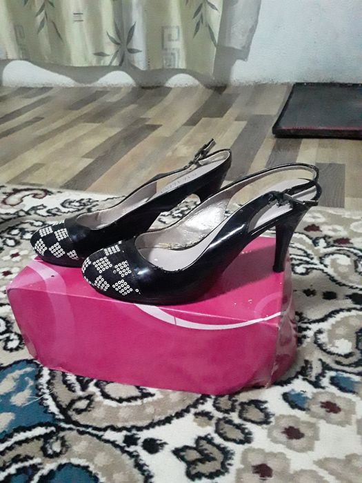 Вечерние обуви  комиссионный