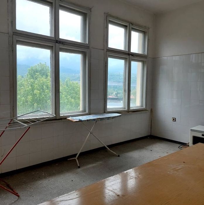 Продава се Къща в Благоевград, Струмско - 750 кв.м за 427 €/кв.м - Снимка #10