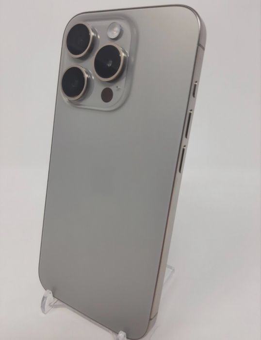 Vand iphone 15 pro !