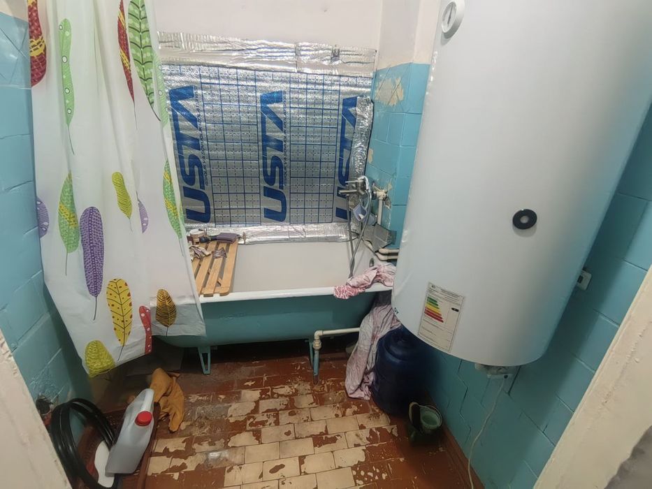 Продаётся 1 комнатная квартира в Чирчике