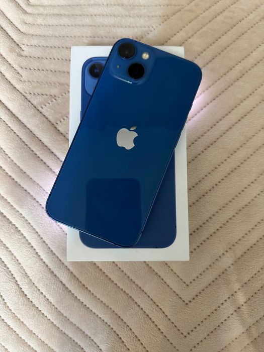 Продам айфон 13 256GB Iphone 13