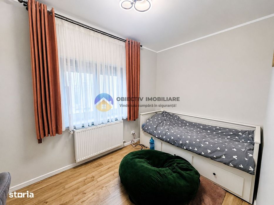Casa tip duplex de vanzare – zona Fermelor , Piatra Neamt gata de mu