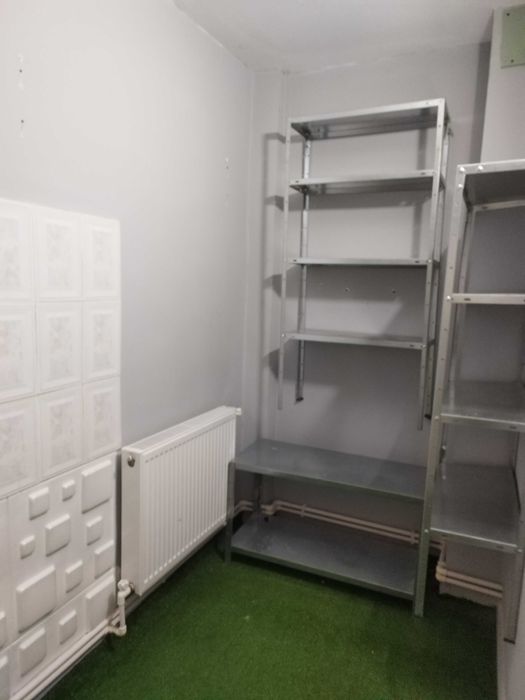 Inchiriez spatiu comercial