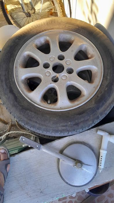 Джанти алуминиеви с гуми гряйфер 5 мм