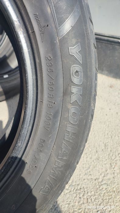 Шины Yokohama 235 60 r18 4шт.