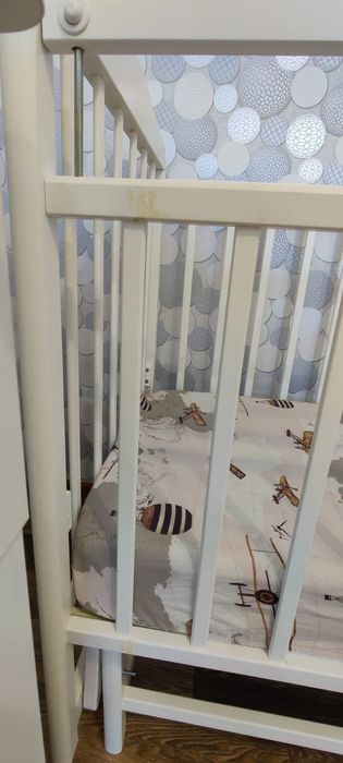 Продам детскую кроватку Митенька