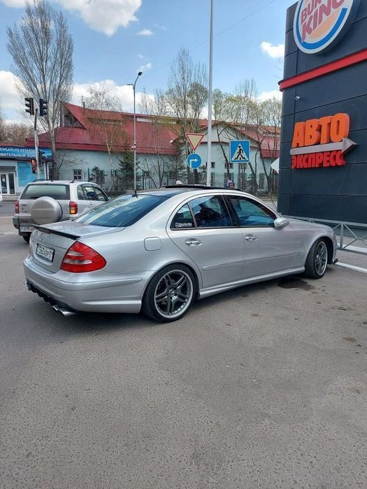 Продам диски с резиной на мерседес