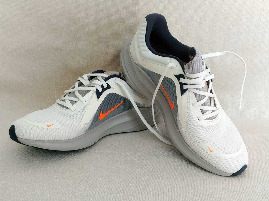 Маратонки Nike Quest 5