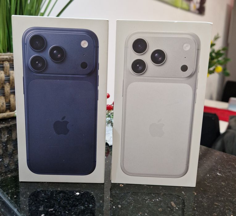 iPhone 17 Pro 256GB. Sigilate // Silver , Blue