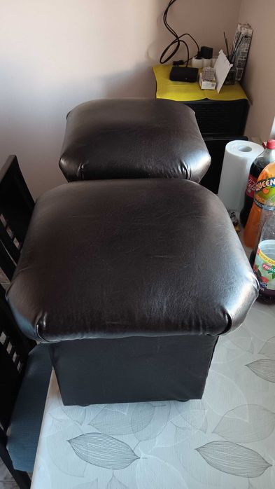 Продавам табуретки