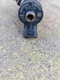 Vand injector/injectoare 0445110485