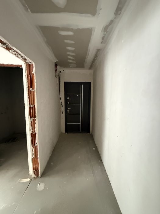 ТРИСТАЕН апартамент - ПРОДАЖБА -