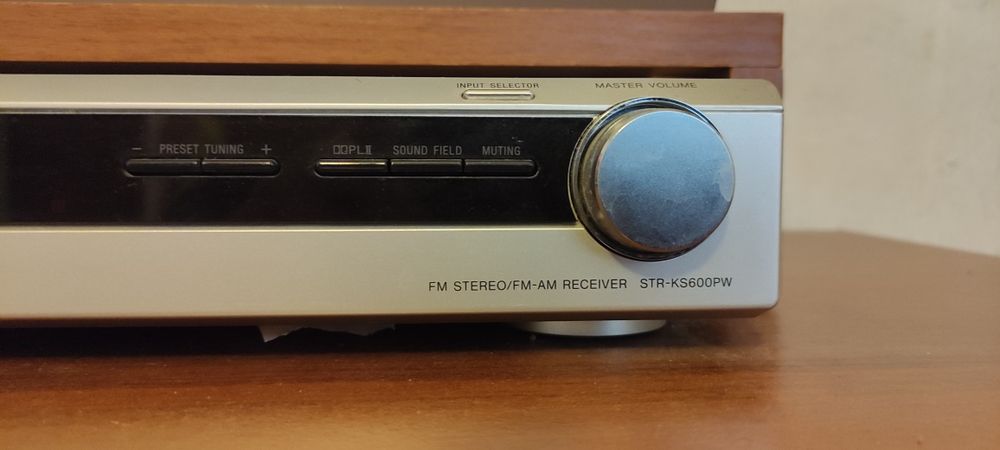 Soni- усилвател с  радиотунер KS800PW, видео с тв тунер -Se620,  DVD-NS32.