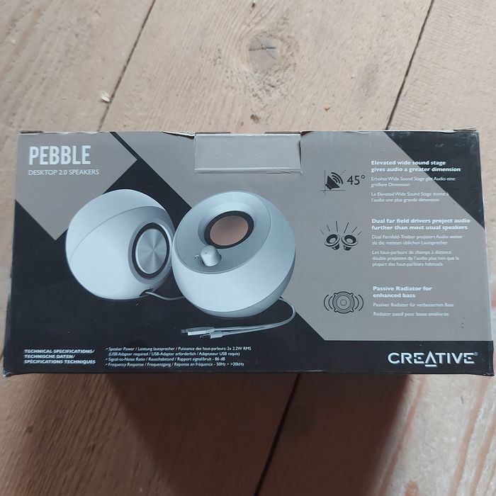 Boxe laptop, calculator.