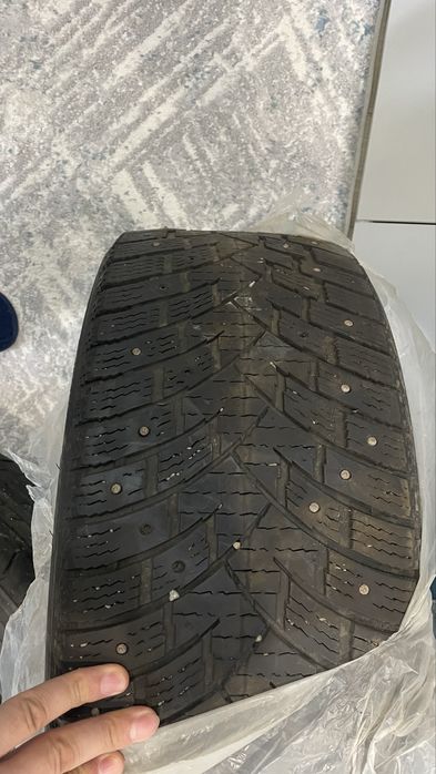 Шина пакришка зимний шиповый