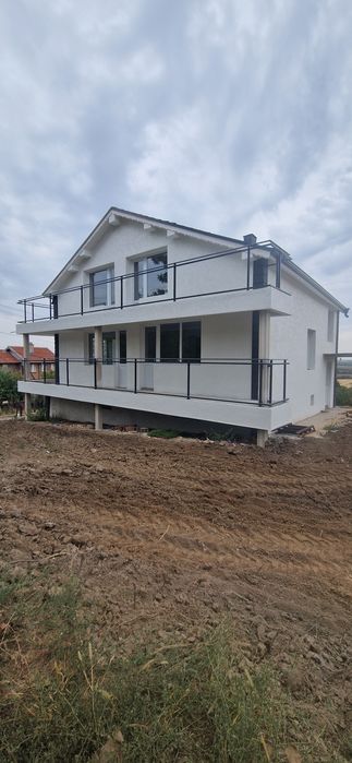 Продава се Къща в Силистра, Изток - 206 кв.м за 718 €/кв.м - Снимка #19