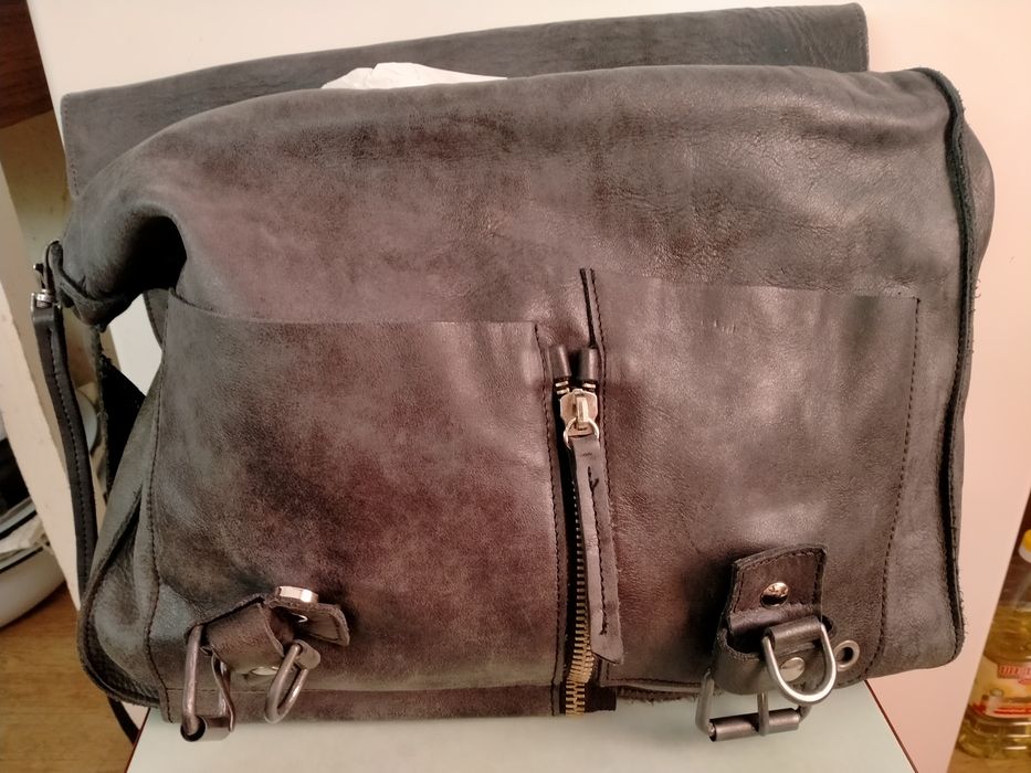 Продам сумку для молодежи