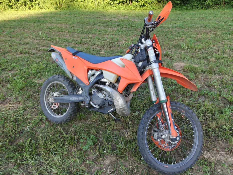 Vând KTM exc 300 Tpi