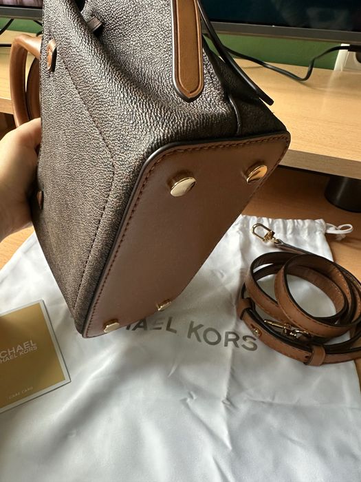 Michael Kors чанта