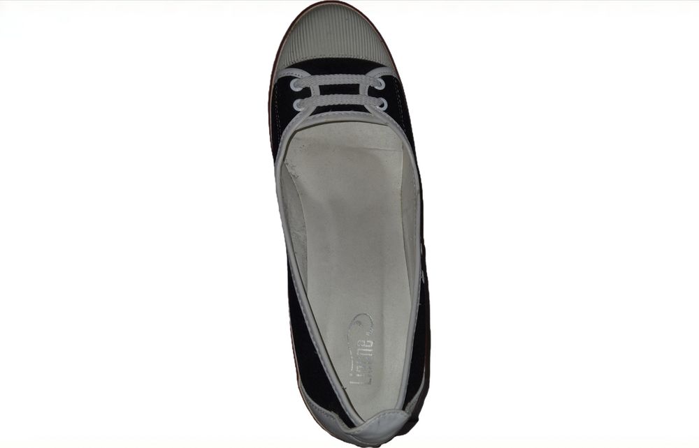 Туфли-лодочки на каблуке