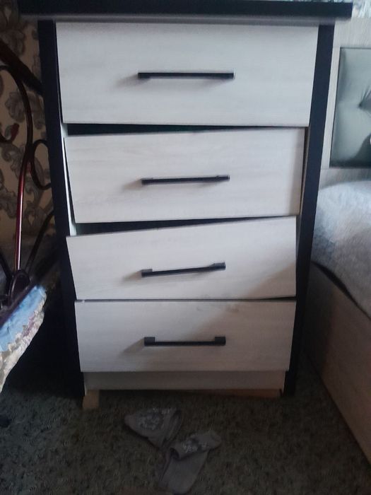 Срочно продам комод.