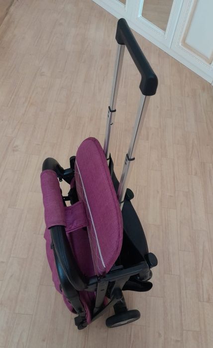 ПРОДАМ КОЛЯСКУ в хорошем состоянии