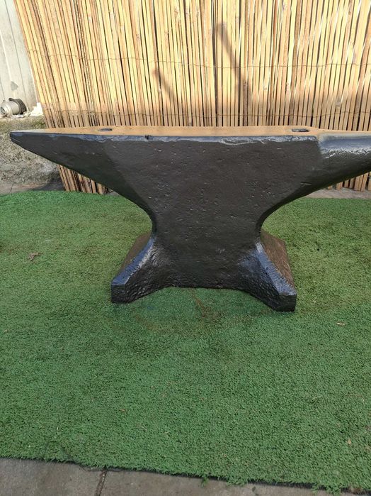 Големи наковални