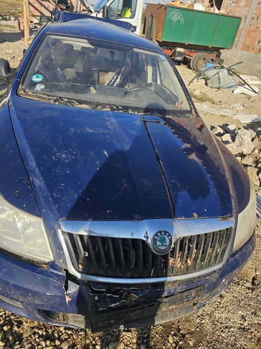 Motor complet fara anexe Skoda Octavia II 1.6 TDI CAYC an 2011