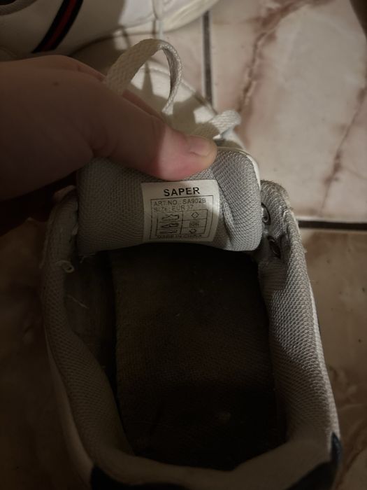 Adidasi casual albi cu dungi