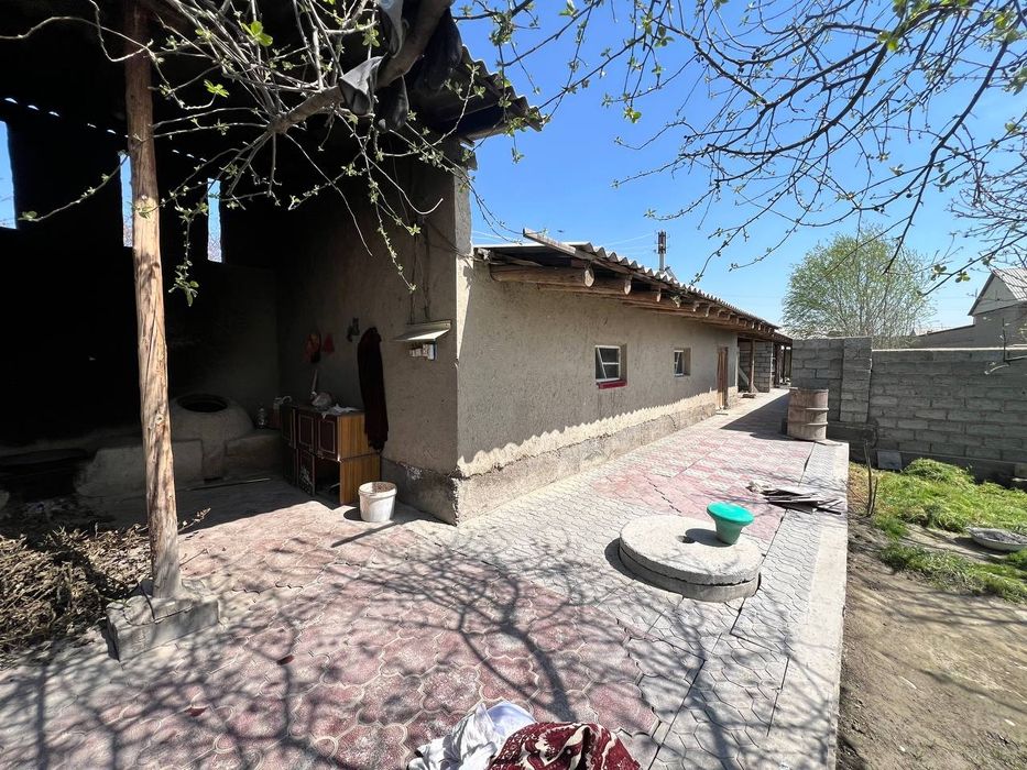 Uy pastargʻom jumada kichik nayman mfyda 20 sotih tayor xovli 20 sotih